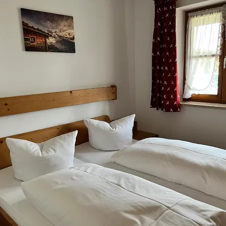 Waldhauser * Schoenau am Koenigsee