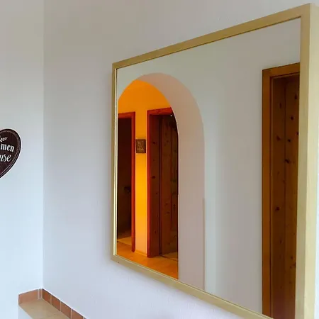 Waldhauser Daire *
